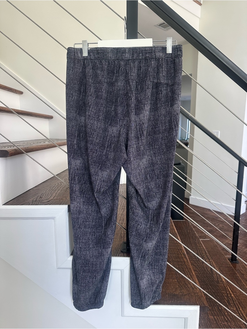 Lululemon Rollin' With My Omies Pant Joggers
Burlap Texture Black Dune/Black S:8 - Picture 4 of 16